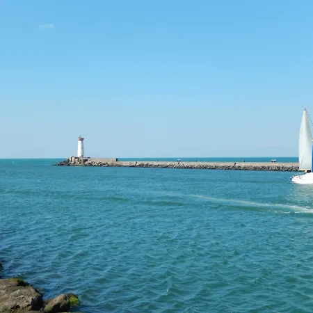 Apartment Parenthese En Bord De Mer, Vue Imprenable Sur L'infini Bleu