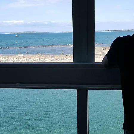 Parenthese En Bord De Mer, Vue Imprenable Sur L'infini Bleu Apartment